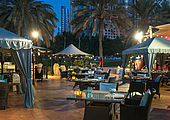 Al Khaima Al Fresco im Le Royal Meridien Beach Resort and Spa / Golfreisen Dubai