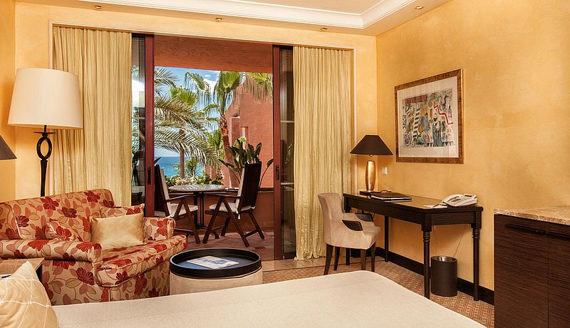 Doppelzimmer Deluxe im Kempinski Hotel Bahia an der Costa del Sol / Golfreisen Spanien