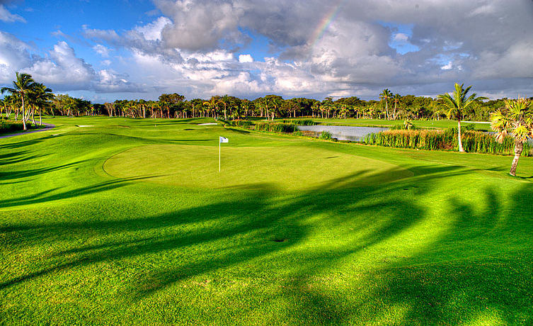 The Lake Barcelo Golf Course bei Punta Cana, Dominikanische Republik
