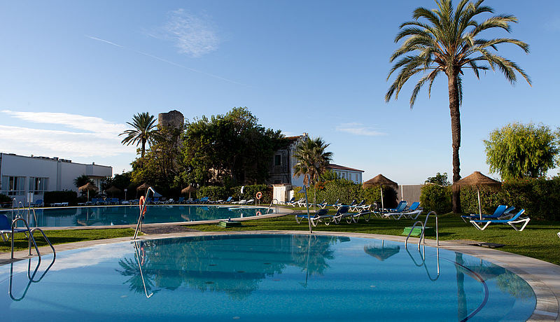 Swimmingpool vom Sol Marbella Estepona Atalaya Park / Golfreisen Costa del Sol